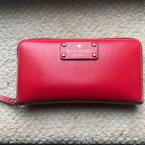 Kate spade red Morgan wallet